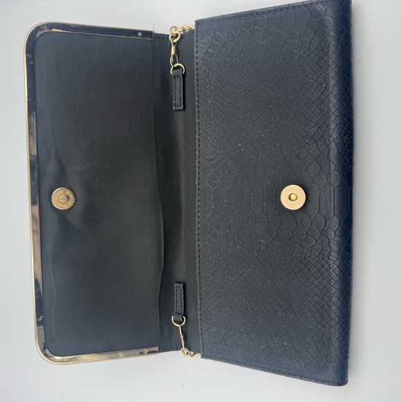 Aldo Black Textured Clutch with Gold Accent - Picture 3 of 6